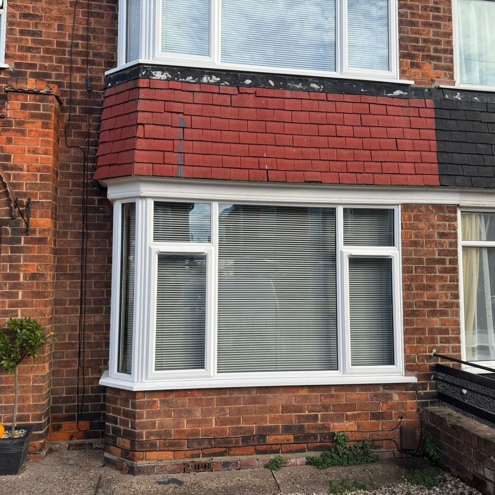 Bay window leadwork
